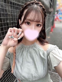 しいな【G乳美女】