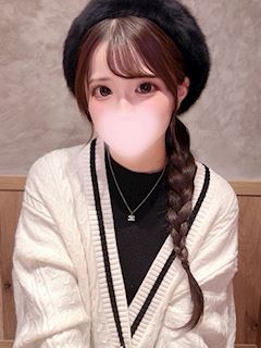 かえら【魅惑な瞳🎶】