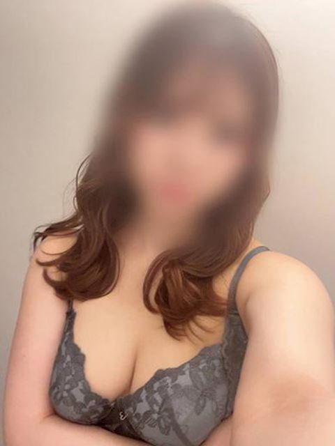 名古屋駅のヘルス「ウエスト・コム」あや 可憐な低身長巨乳！(24)のプロフィール写真