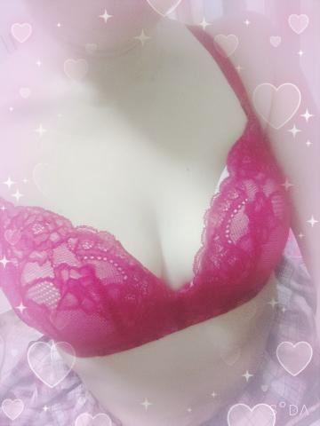 四日市の人妻・熟女デリヘル「Mrs DIESEL」まこ(48)のおっぱい写真