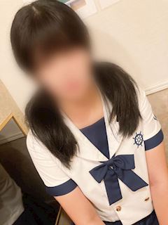 もも　22歳業界経験極浅