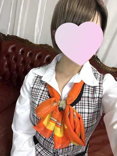 多治見市のデリヘル「不倫商事多治見営業所」OL≫華楽りんな(26)のプロフィール写真