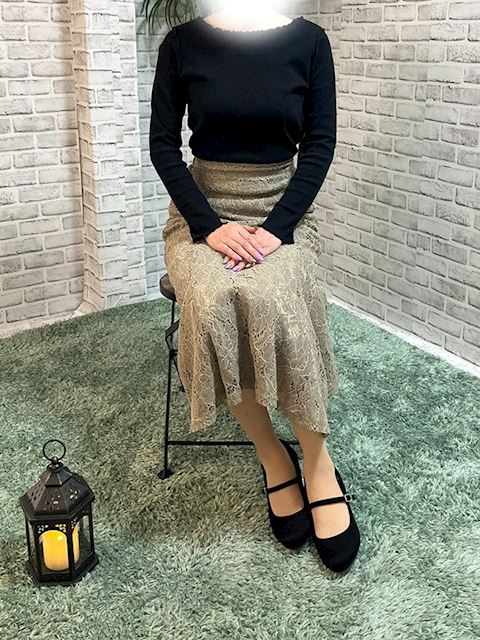 静岡・清水の人妻・熟女デリヘル「静岡人妻教室」【もな】奥様(38)のプロフィール写真