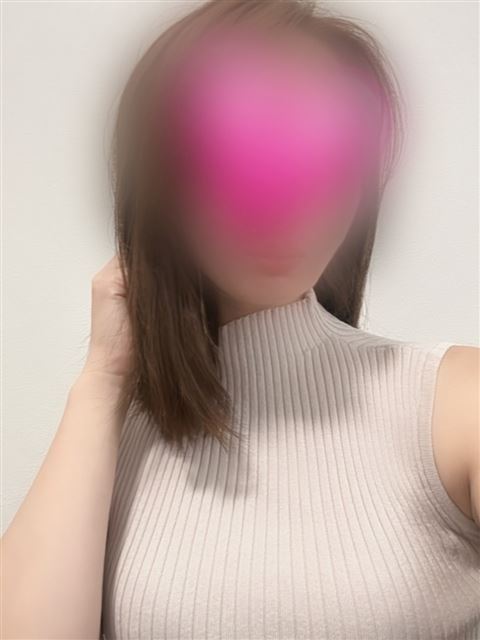 静岡・清水の出張（手コキ・オナクラ）「るっきんぐらぶ」かなみ(26)のプロフィール写真