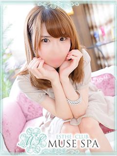 はる【小柄な美天使】