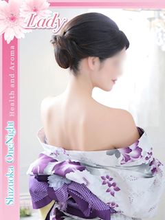 みちる☆華奢で美脚！Eカップ