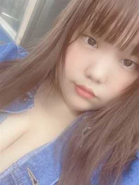 豊橋のぽっちゃりデリヘル「豊橋豊川ちゃんこ」ふうり(20)のプロフィール写真