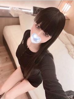 ろな★無限に可愛いSSS級美少女