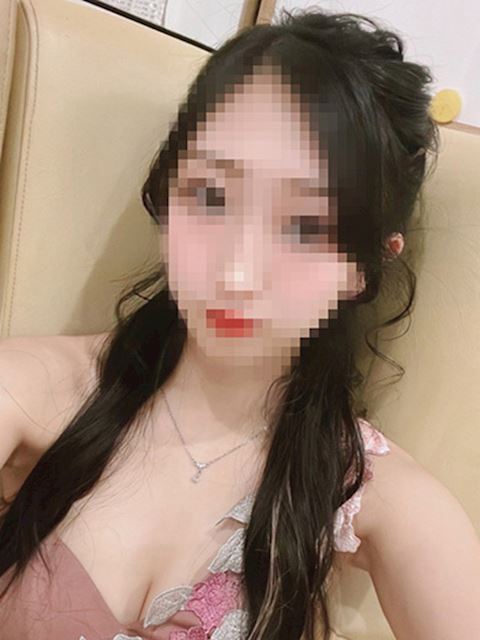 名古屋駅のデリヘル「淫乱OL派遣商社　斉藤商事」市川ひより(23)のプロフィール写真