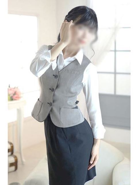 名古屋駅のデリヘル「淫乱OL派遣商社　斉藤商事」川上れいな(27)のプロフィール写真