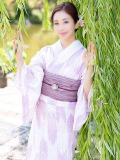 倉田 ミオン
