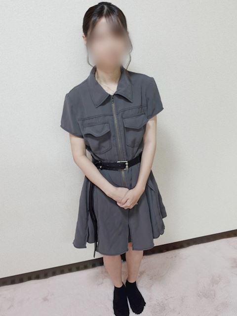 栄のデリヘル「みにすか名古屋店」ちな(19)のプロフィール写真