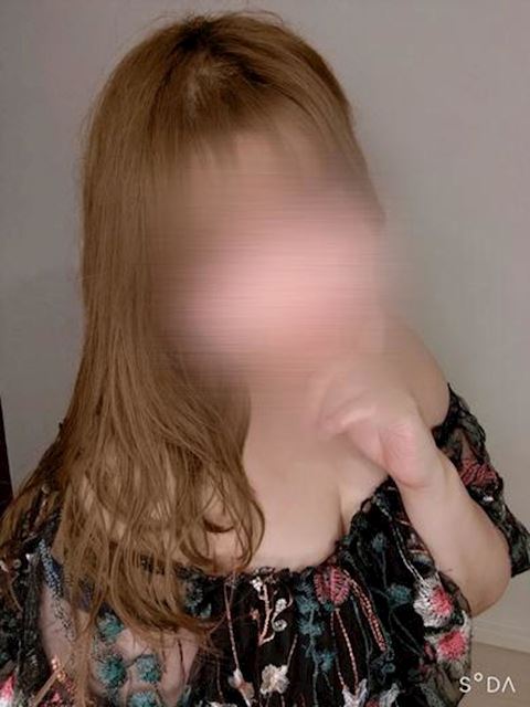 新栄・東新町のぽっちゃりデリヘル「元祖ぽちゃカワ倶楽部」あおい(26)のプロフィール写真