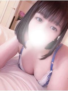 りさ 40分6400円
