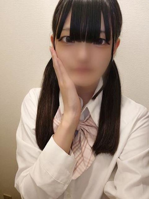 金津園のソープ「Sabbat」りあ　【新人】(19)のプロフィール写真