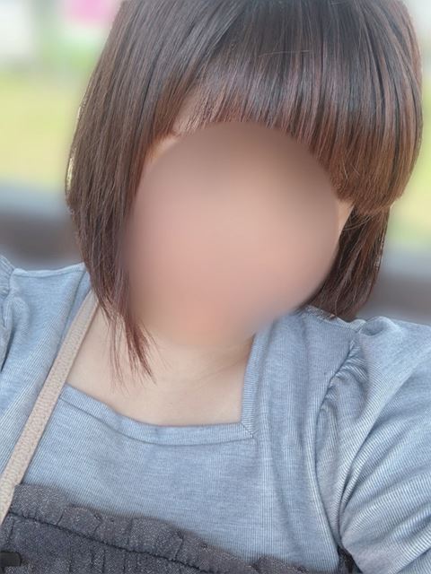 四日市のぽっちゃりデリヘル「三重四日市ちゃんこ」ゆり(30)のプロフィール写真