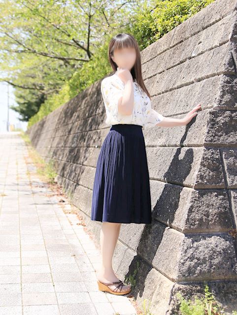 安城の人妻・熟女デリヘル「こあくまな熟女たち三河店（KOAKUMAグループ）」椎名理子(54)のプロフィール写真