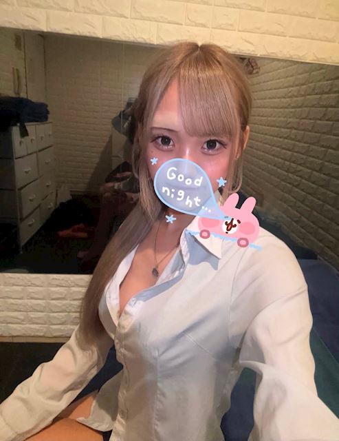 栄の店舗型（手コキ・オナクラ）「タッチdeエステ」あいな(18)のプロフィール写真