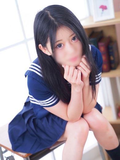 栄のヘルス「セーラー’S」しおん☆黒髪ロングのモデル系♡(20)のプロフィール写真