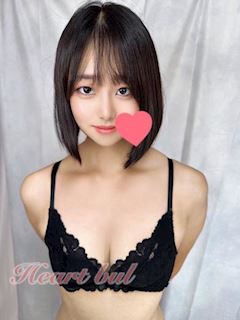 ななせ【未経験のスレンダーOL】