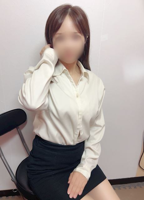 錦・丸の内ののぞき部屋「アート姫」ゆうな(40)のプロフィール写真