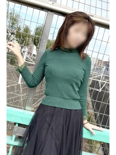 千種・今池・池下の人妻・熟女デリヘル「性腺熟女100％名古屋(デリヘル市場グループ)」ちはる(49)のプロフィール写真