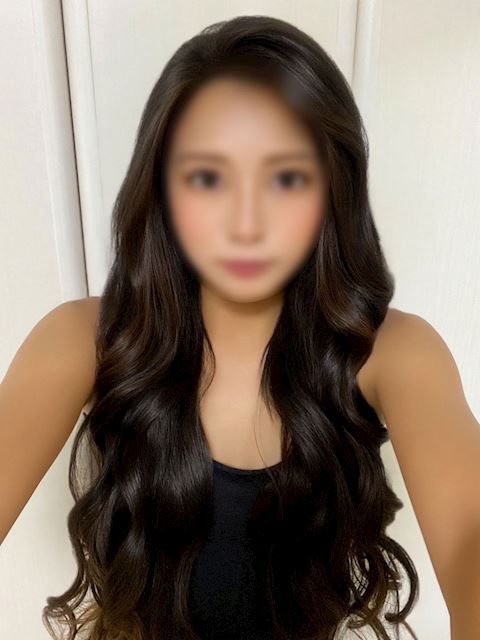 錦・丸の内のヘルス「ELLE」雨宮えま(25)のプロフィール写真