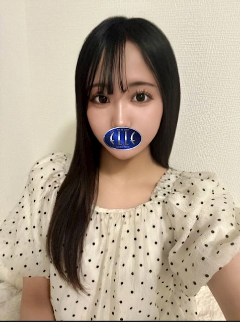 錦・丸の内のヘルス「ELLE」坂崎百合(22)のプロフィール写真