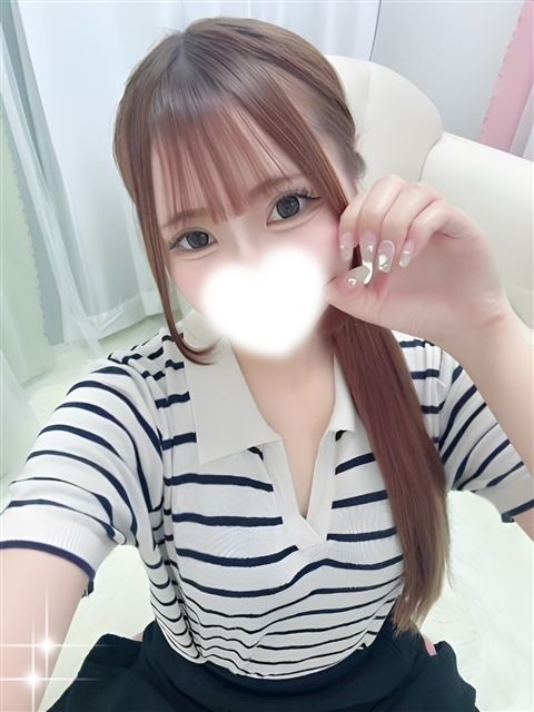 新栄・東新町のデリヘル「激安フェアリーワンダーランド～従順ど変態＆濃厚ど痴女まみれ～大人の遊園地～」ひみつ☆揉み心地抜群☆(22)のプロフィール写真