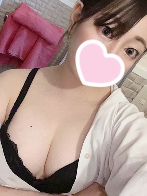 豊橋のデリヘル「じゃむじゃむ」しえら☆小悪魔笑顔のダブル攻め！(22)のプロフィール写真