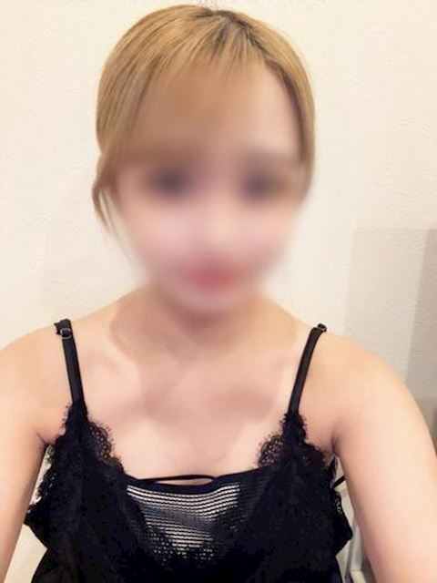 中村・大門のソープ「HARVEST MOON」なみ☆愛嬌抜群Dカップ(20)のプロフィール写真