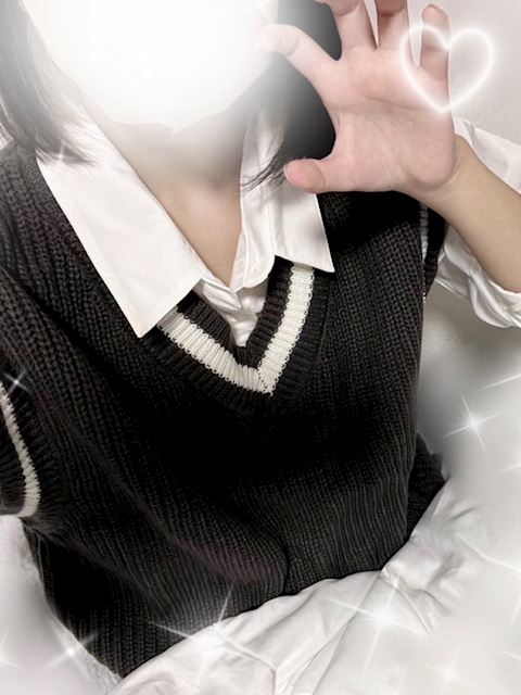 浜松のぽっちゃりデリヘル「浜松駅前ちゃんこ」なな(20)のプロフィール写真