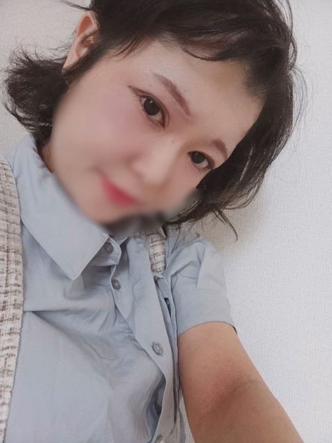 浜松のぽっちゃりデリヘル「浜松駅前ちゃんこ」すず(25)のプロフィール写真