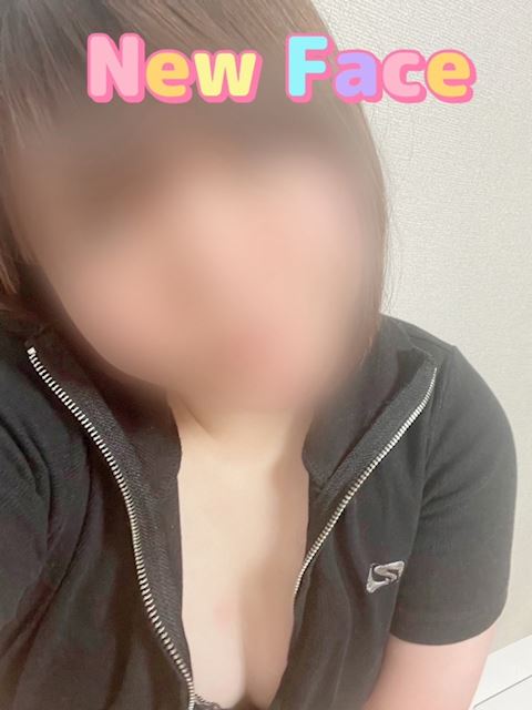 松阪のぽっちゃりデリヘル「三重松阪ちゃんこ」ひな(27)のプロフィール写真