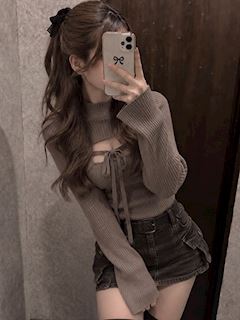 りり【可愛さは罪愛嬌抜群】