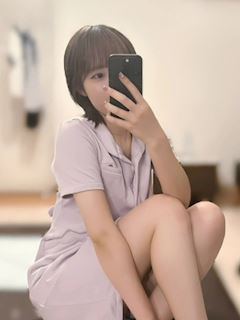 青山 ひとみ