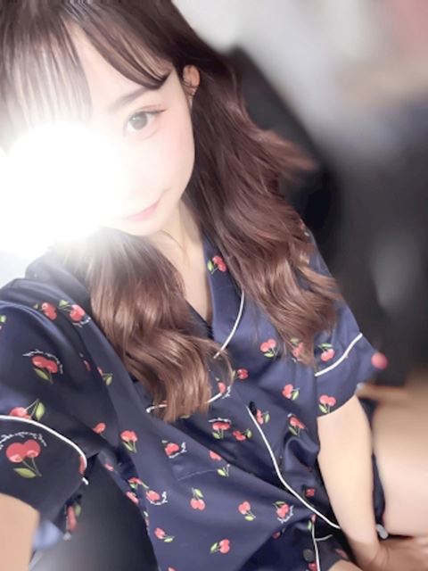 栄の店舗型メンズエステ「RESEXY~リゼクシー~」小谷瀬 りか(19)のプロフィール写真