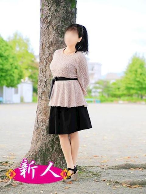 富士・沼津の人妻・熟女デリヘル「こあくまな熟女たち沼津店（KOAKUMAグループ）」小沼 あき(58)のプロフィール写真