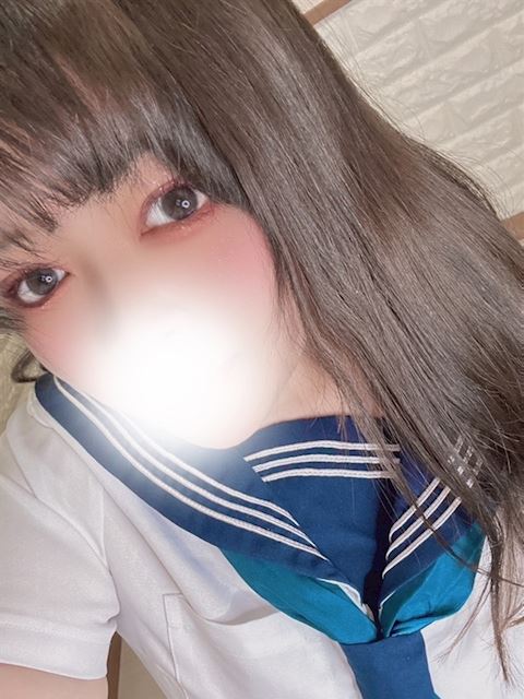 静岡・清水のデリヘル「30分3900円！100個以上のOPが無料！サンキュー静岡店（サンキューグループ）」みくる(20)のプロフィール写真