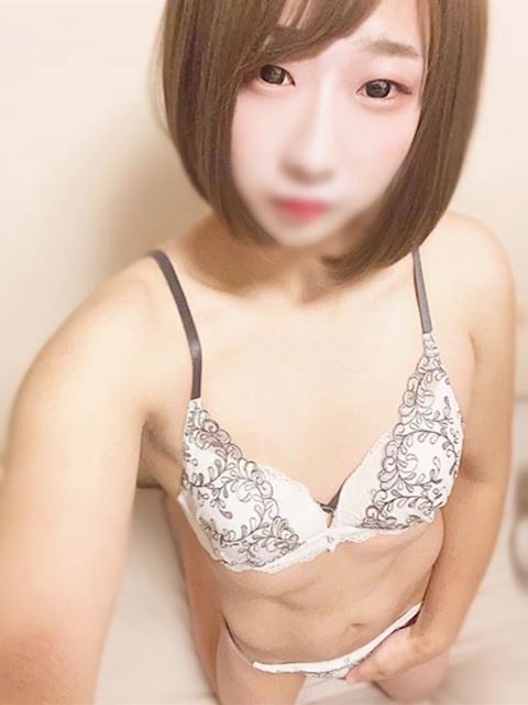 静岡・清水のデリヘル「30分3900円！100個以上のOPが無料！サンキュー静岡店（サンキューグループ）」へれん(23)のプロフィール写真