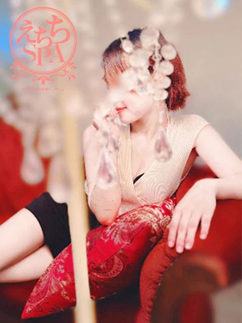 浜松の回春・性感エステ「えちちSPA-えっちな回春性感マッサージ-浜松店」ナオ(19)のプロフィール写真