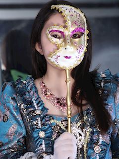 宝城　麗華