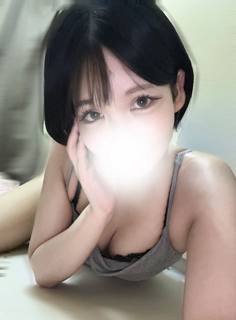 千種・今池・池下のキャンパブ「恋の胸騒ぎ 今池店」あやな(18)のプロフィール写真