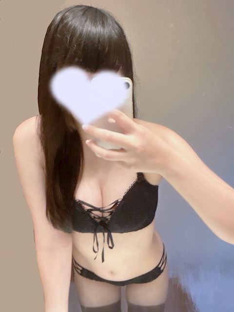 千種・今池・池下のキャンパブ「恋の胸騒ぎ 今池店」りこ(19)のプロフィール写真