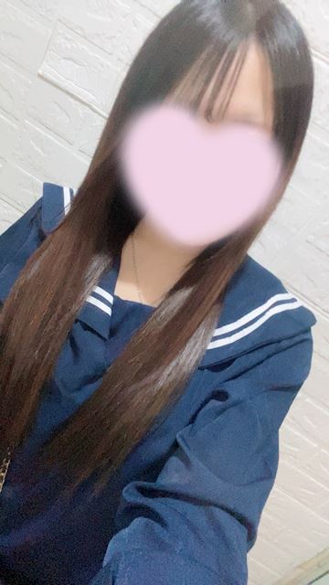 千種・今池・池下のキャンパブ「恋の胸騒ぎ 今池店」めいな(18)のプロフィール写真