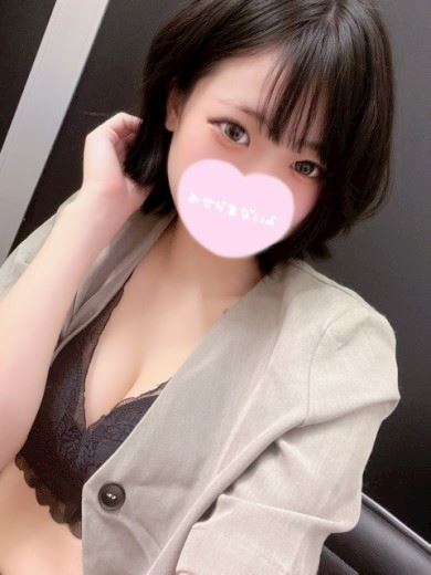 浜松のデリヘル「PREMIUM萌え可愛いチョコレート～全てのステージで感動の体験を～」ゆむむ☆超可愛いアイドル至極逸材(19)のプロフィール写真