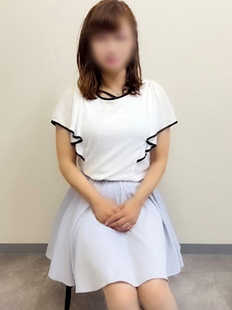 栄の人妻・熟女デリヘル「熟女の風俗最終章 名古屋店」城ケ崎（じょうがさき）(49)のプロフィール写真