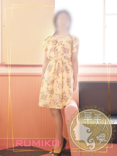 浜松の人妻・熟女デリヘル「華美人」るみこ(48)のプロフィール写真