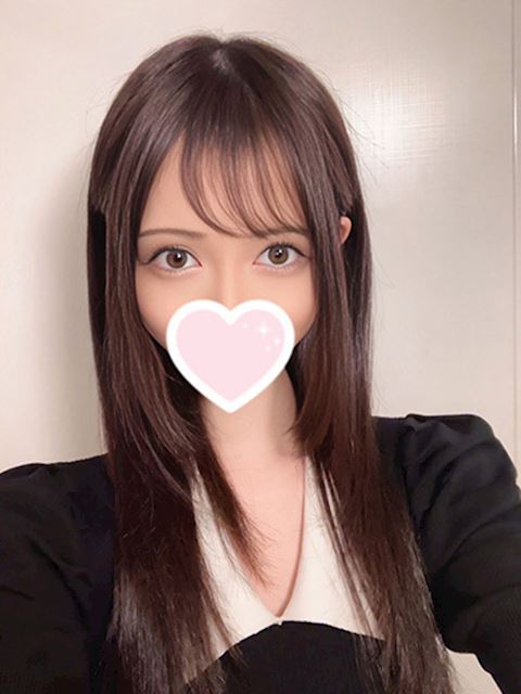 多治見市の人妻・熟女デリヘル「隣の奥様＆隣の熟女 多治見店」【奥】なるみ(25)のプロフィール写真