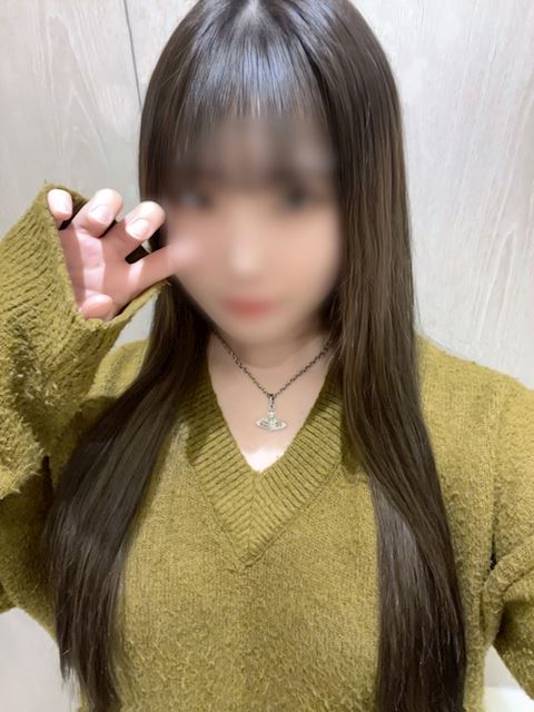 多治見市の人妻・熟女デリヘル「隣の奥様＆隣の熟女 多治見店」【奥】あすか(22)のプロフィール写真